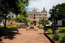 Santa Fe de Antioquia: Colonial Charm Tour